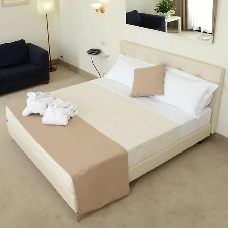 Hotel Ponte Di Rialto 4*