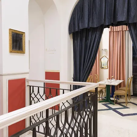 Otel Ponte Di Rialto 4*